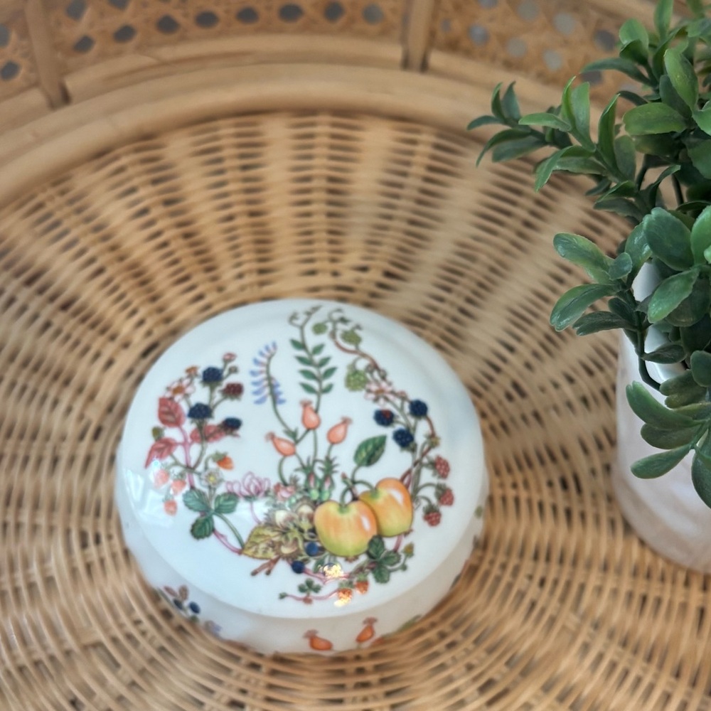 Hammersley floral trinket box